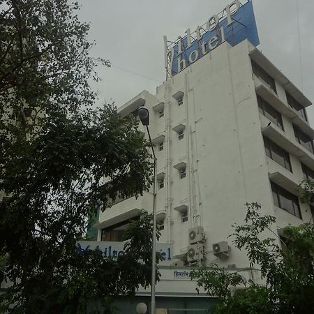 Hiltop Hotel Βομβάη Εξωτερικό φωτογραφία
